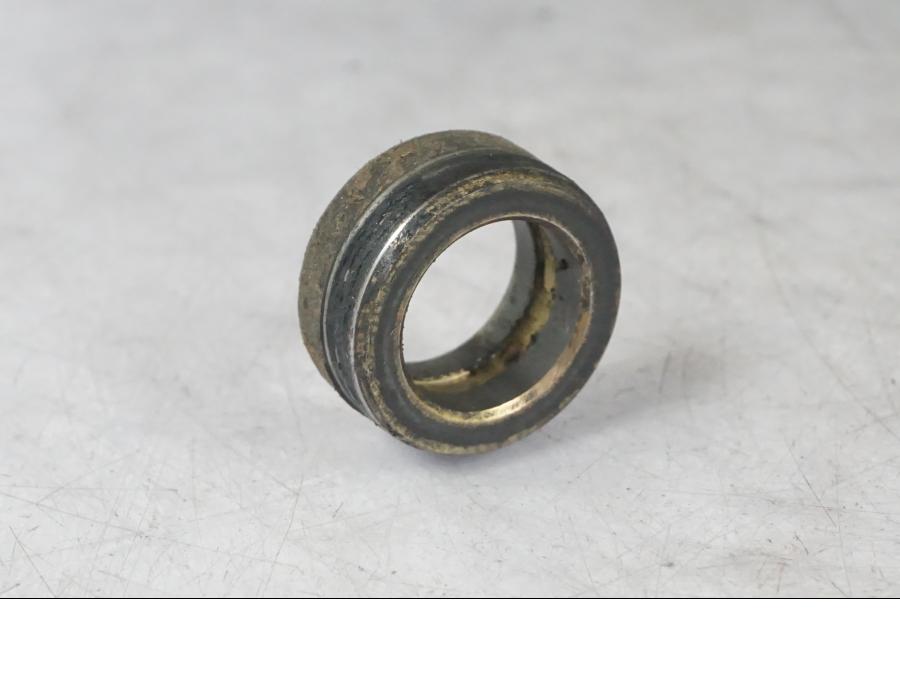 Baksidan på Fälg från en Honda CBR 1100 XX -1999 motorcykel.