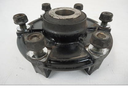 Vänster sida på Drevfäste från en Honda XL 1000 V -2008 motorcykel.