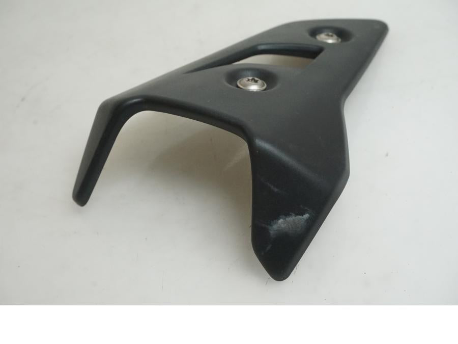 Baksidan på Värmeskydd från en BMW F 800 R -2018 motorcykel.