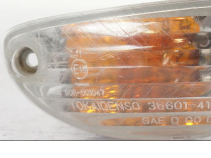 Höger sida på Blinkers från en Suzuki GSX-R 750 -2006 motorcykel.