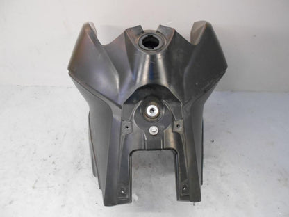 Baksidan på Bensintank från en KTM 690 SM -2007 motorcykel.