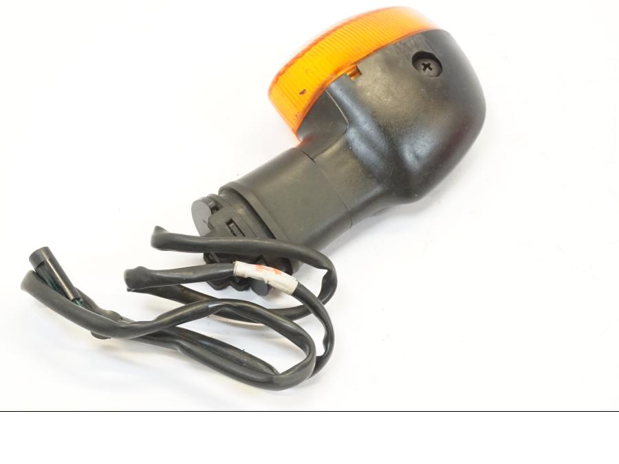 Snett uppifrån på Blinkers från en Yamaha MT-01 -2005 motorcykel.