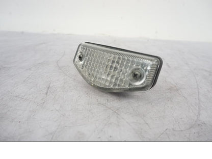 Framsidan på Parkeringsljus från en Honda VTR 1000 F -1997 motorcykel.