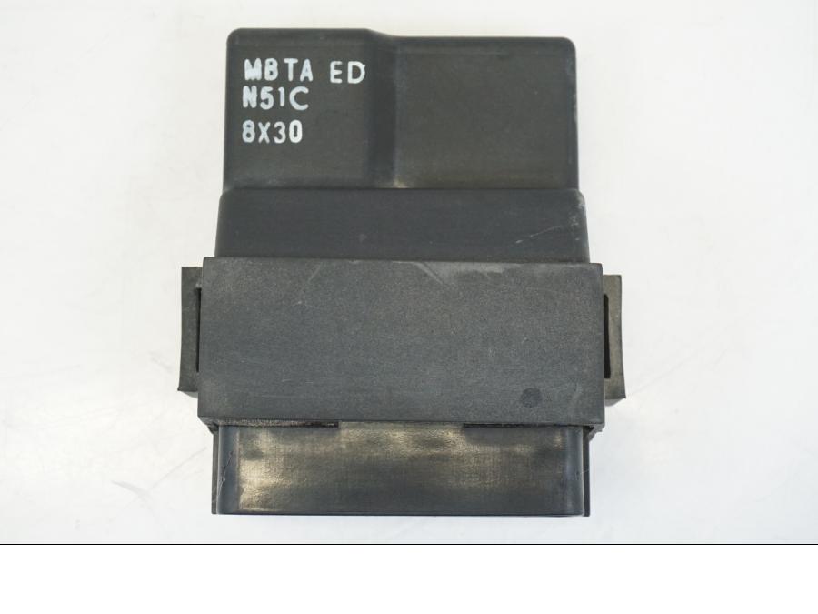 Framsidan på CDI / ECU från en Honda XL 1000 V -1999 motorcykel.