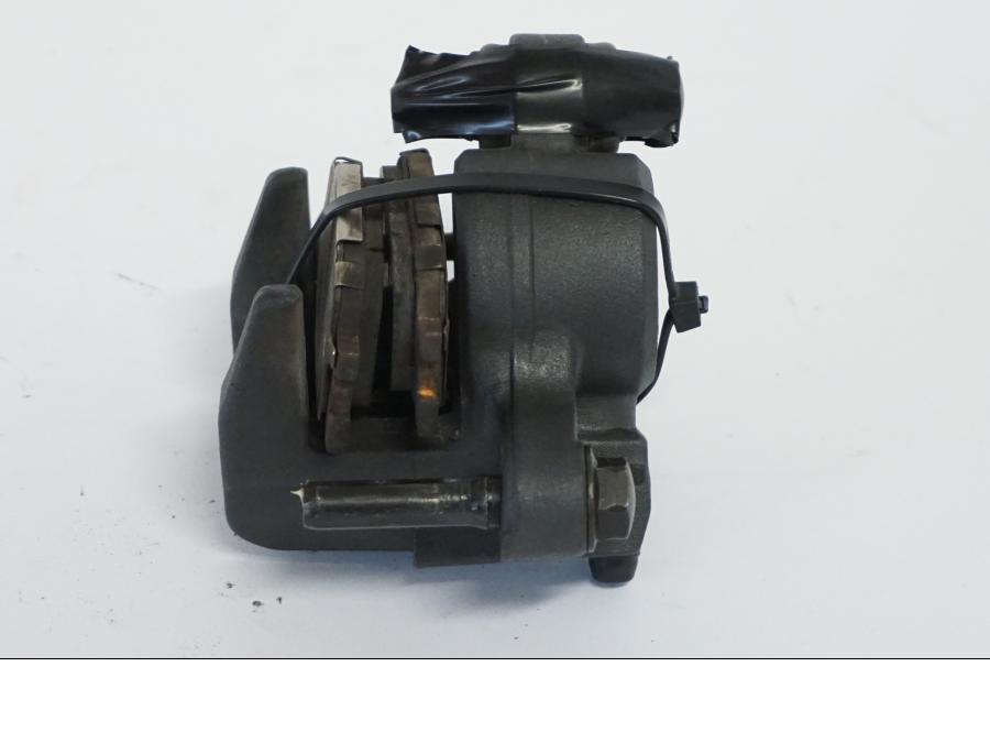 Snett uppifrån på Bromsok från en Honda CBR 600 -1998 motorcykel.