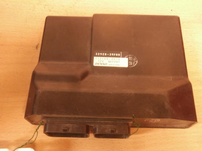 Framsidan på CDI / ECU från en Suzuki GSX-R 600 -2001 motorcykel.