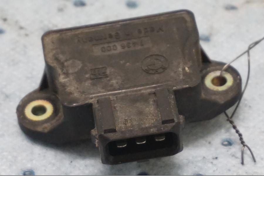 Framsidan på TPS från en BMW F 650 GS -2001 motorcykel.