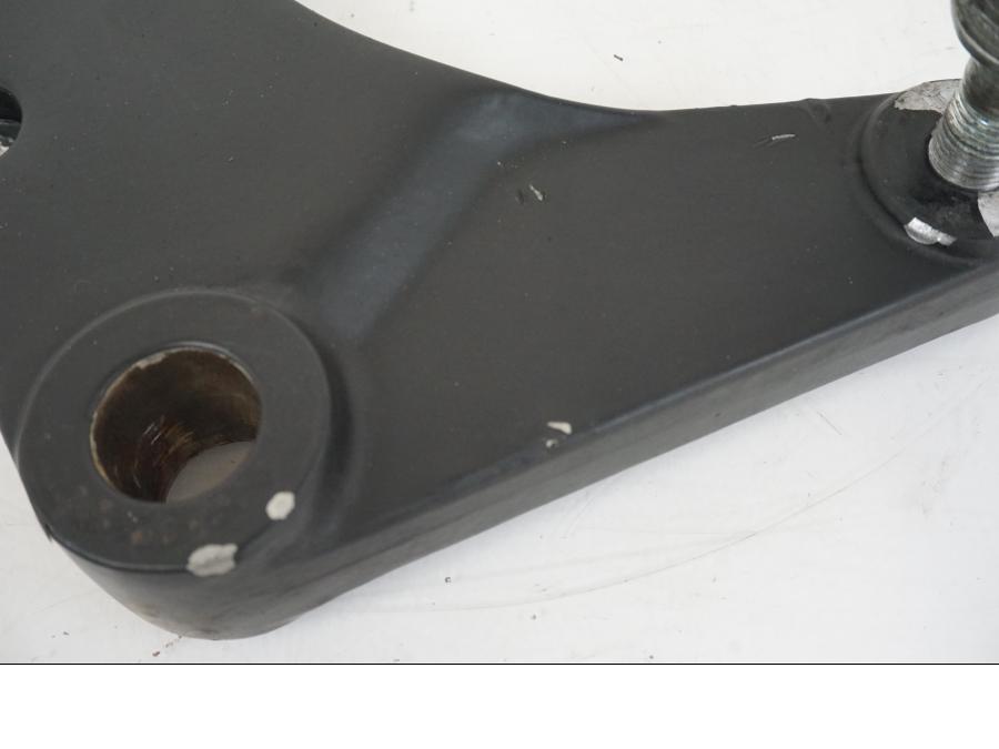 Höger sida på Bromsoksfäste från en Kawasaki VN 1500 -1996 motorcykel.