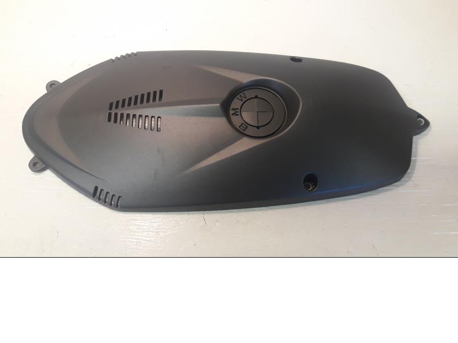 Framsidan på Motorkåpa från en BMW R NineT -2016 motorcykel.