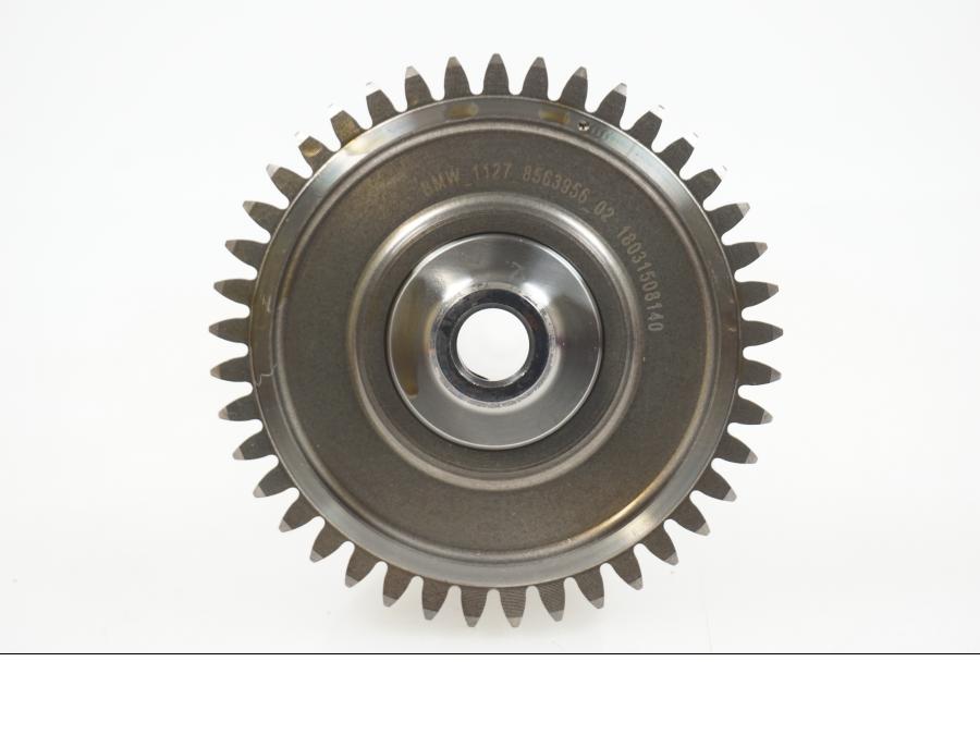 Snett uppifrån på Balansaxel från en BMW F 850 GS -2019 motorcykel.