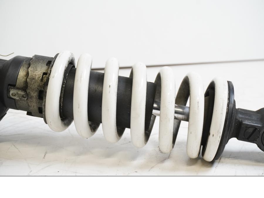 Höger sida på Stötdämpare från en Honda CBR 900 RR -2000 motorcykel.