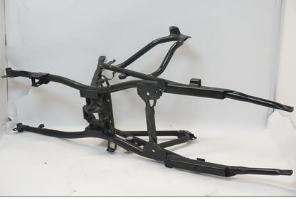 Höger sida på Bakram från en BMW R 1150 RS -2004 motorcykel.