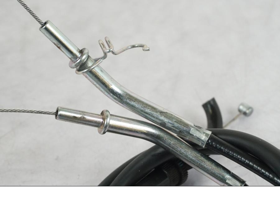 Baksidan på Gasvajer från en Kawasaki Z 900 -2019 motorcykel.