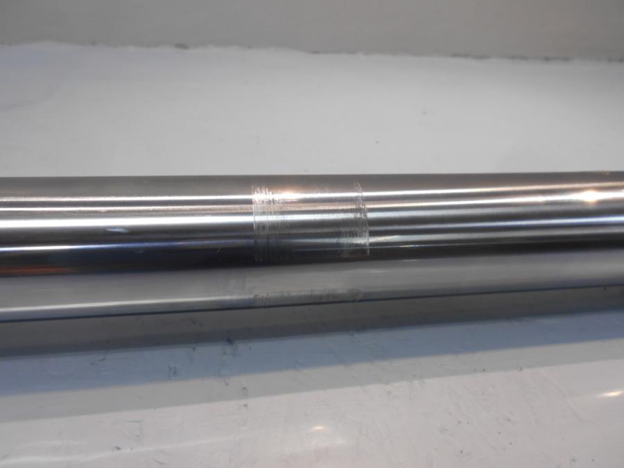 Vänster sida på Gaffelben från en Yamaha XV 1600 -2000 motorcykel.