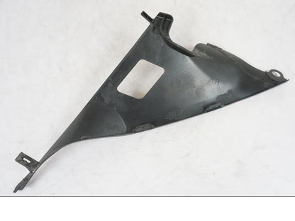 Baksidan på Toppkåpsinsida från en Suzuki GSX-R 750 -2006 motorcykel.