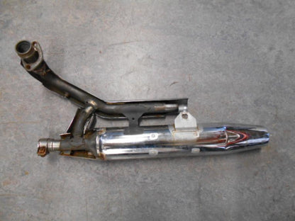 Höger sida på Ljuddämpare från en Yamaha XVS 650 -1997 motorcykel.