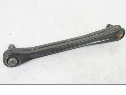 Vänster sida på Länkarm från en BMW K 1100 LT -1999 motorcykel.