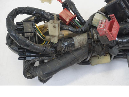 Höger sida på Kabelstam från en Honda CB 750 -2002 motorcykel.