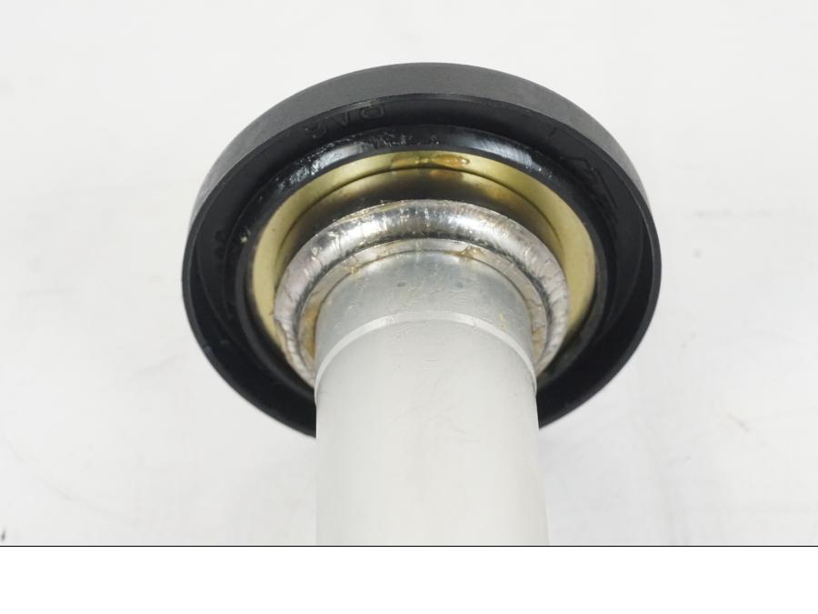 Extrabild3 på Gaffelkrona från en KTM 1290 Super Duke R EVO -2023 motorcykel.