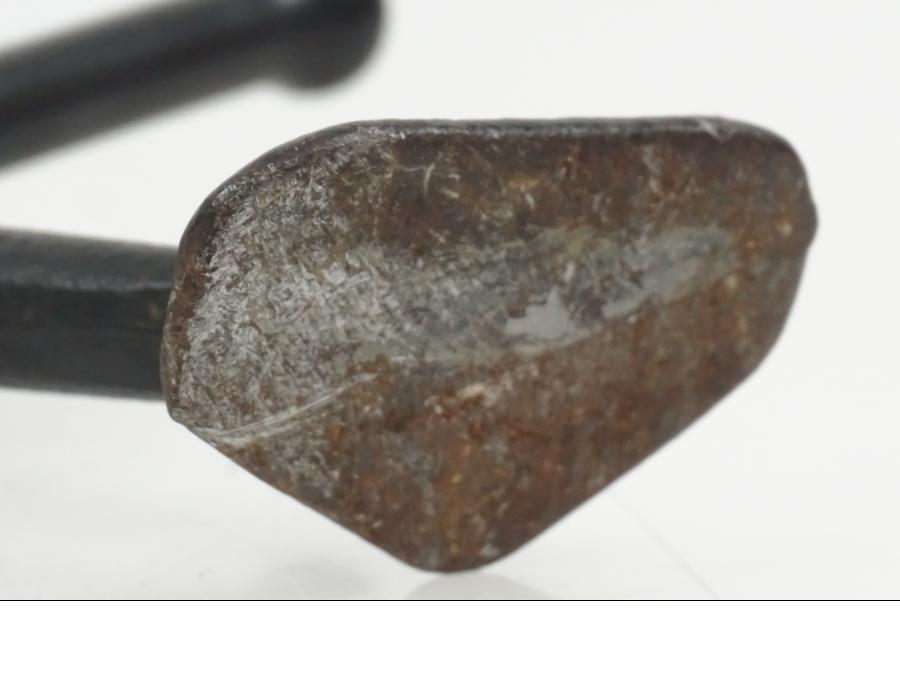 Snett nerifrån på Sidostöd från en Yamaha XJ 900 -1997 motorcykel.