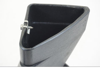 Snett nerifrån på Luftrör från en BMW K 1200 LT -2004 motorcykel.