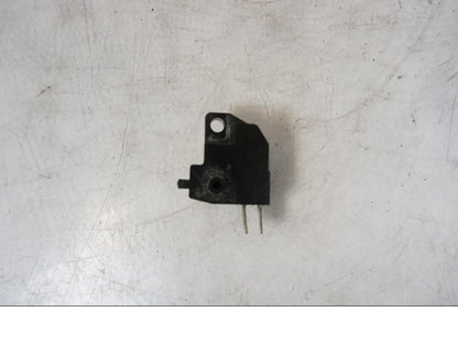 Baksidan på Bromsljuskontakt från en Kawasaki Z 800 -2014 motorcykel.