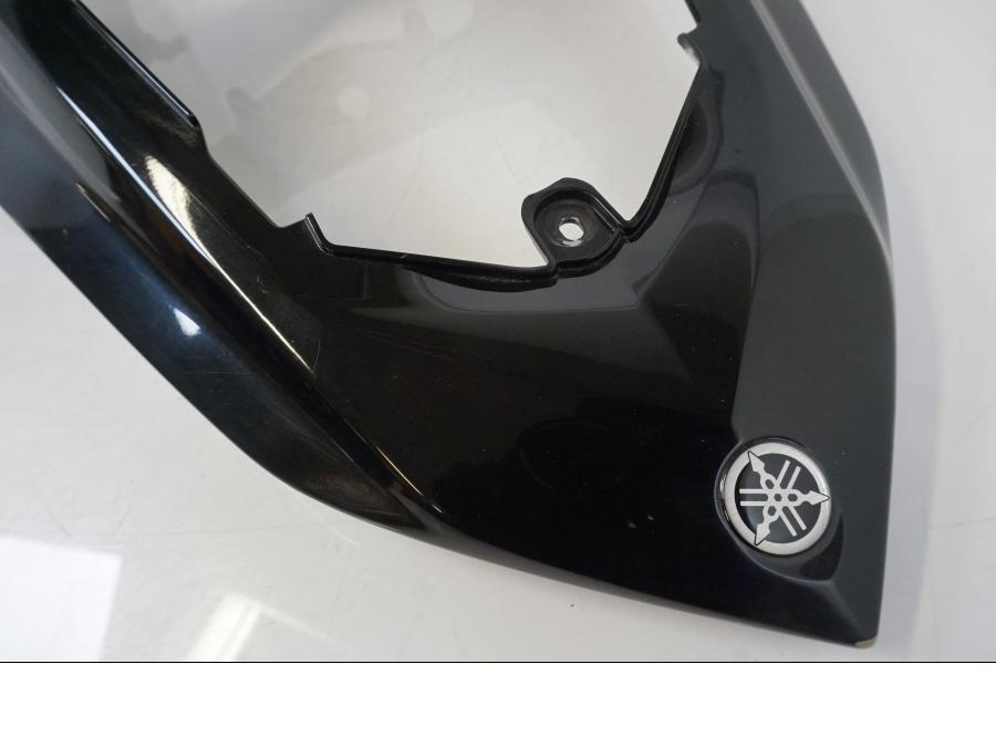 Höger sida på Bakvinge från en Yamaha YZF 1000 R1 -2007 motorcykel.