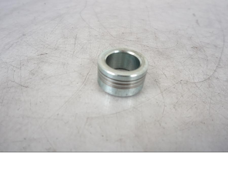 Framsidan på Fälgspacer från en Kawasaki Z 800 -2014 motorcykel.