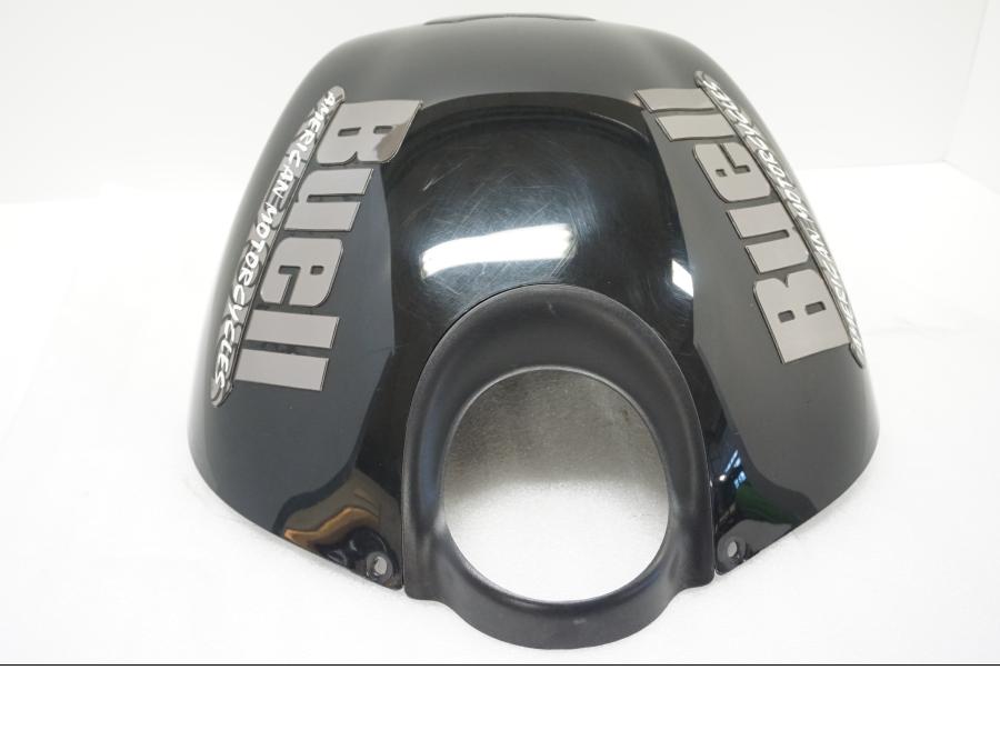 Höger sida på Bensintankskåpa från en Buell XB9S -2003 motorcykel.