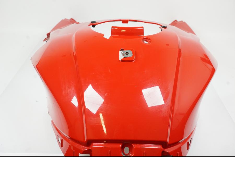 Höger sida på Bensintankskåpa från en BMW S 1000 XR -2019 motorcykel.