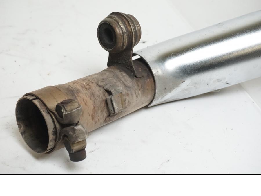 Baksidan på Ljuddämpare från en BMW K 1600 -2013 motorcykel.