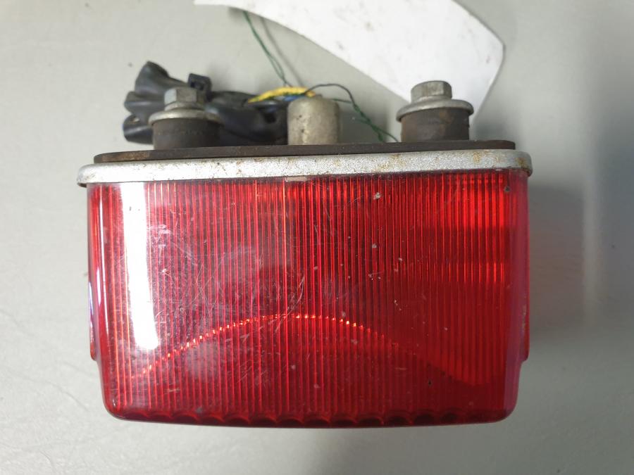 Vänster sida på Baklampa från en Yamaha RD 125 LC -1983 motorcykel.