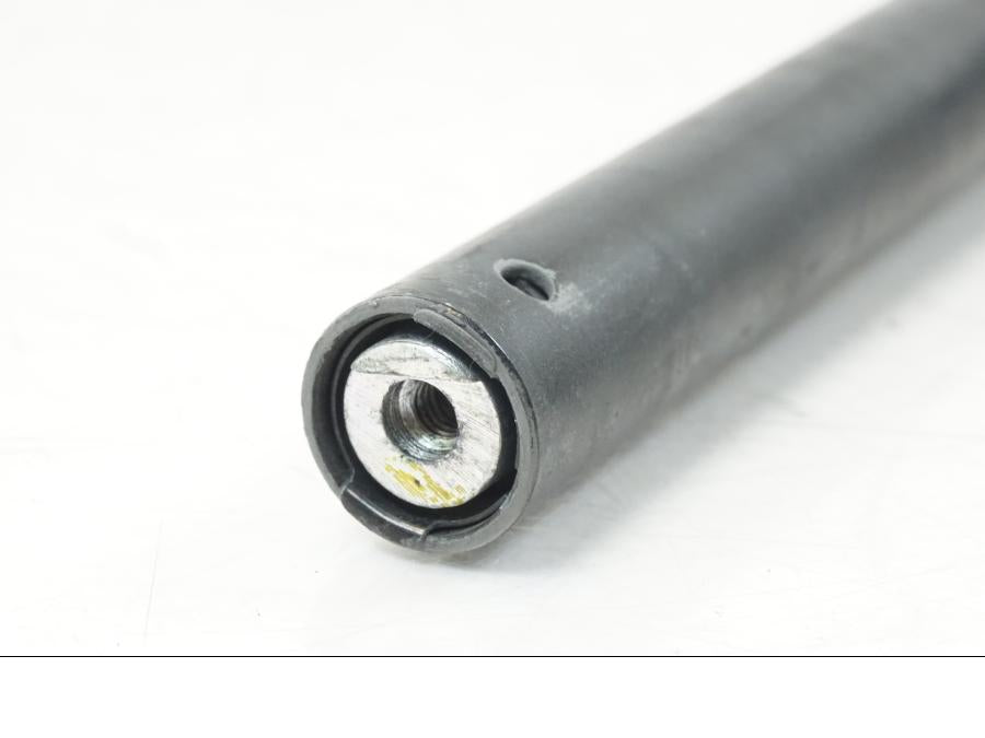 Snett nerifrån på Styre från en Honda CBR 650 R -2019 motorcykel.