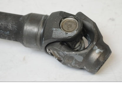 Baksidan på Kardanaxel från en BMW K 1200 R -2006 motorcykel.