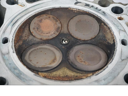 Extrabild4 på Topplock från en BMW R 1200 GSA -2014 motorcykel.