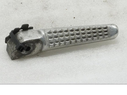 Framsidan på Fotpinne från en Honda VFR 750 -1990 motorcykel.