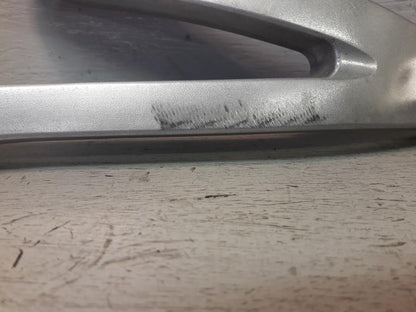 Baksidan på Fotpinnefäste från en Honda CBR 600 RR -2007 motorcykel.