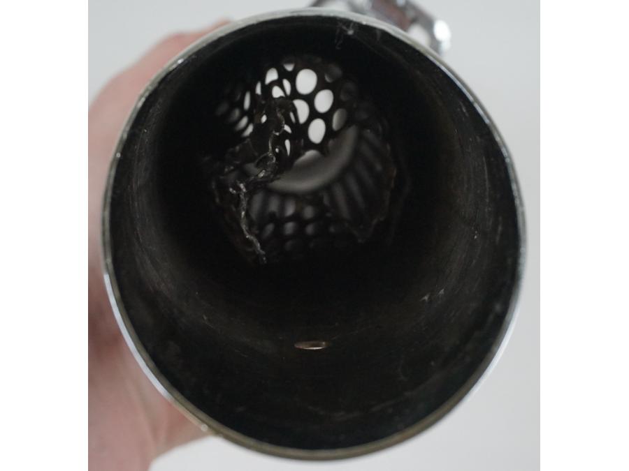 Snett uppifrån på Ljuddämpare Sport från en H-D Fat Boy -2016 motorcykel.