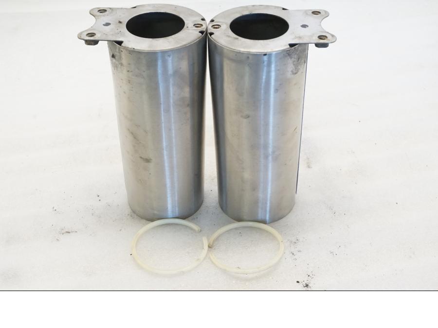 Baksidan på Gaffelbendekor från en Yamaha XVZ 13TD -1999 motorcykel.