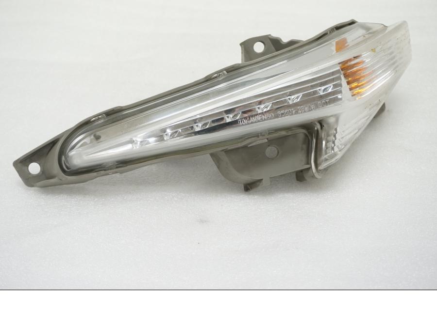 Baksidan på Blinkers från en Suzuki GSX 1300 BK -2008 motorcykel.