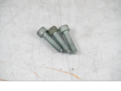 Baksidan på Vattenrör från en BMW K 1200 S -2005 motorcykel.