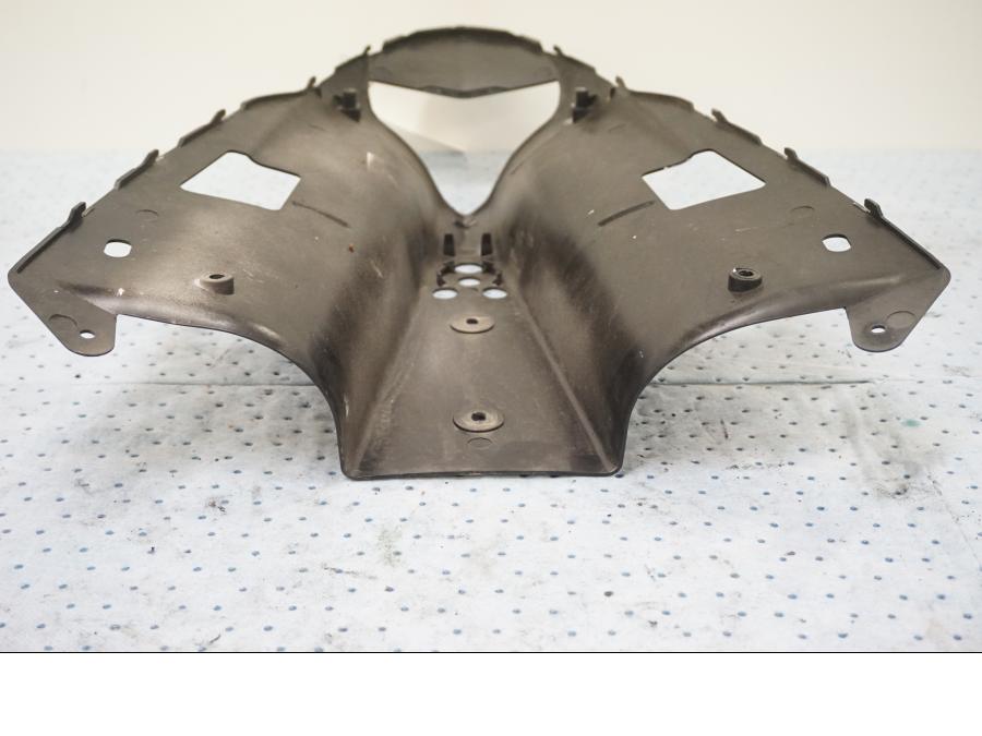 Baksidan på Undertail från en Yamaha YZF 1000 R1 -2010 motorcykel.