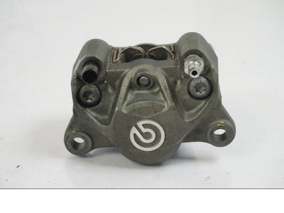 Framsidan på Bromsok från en KTM 1290 Super Duke R -2015 motorcykel.