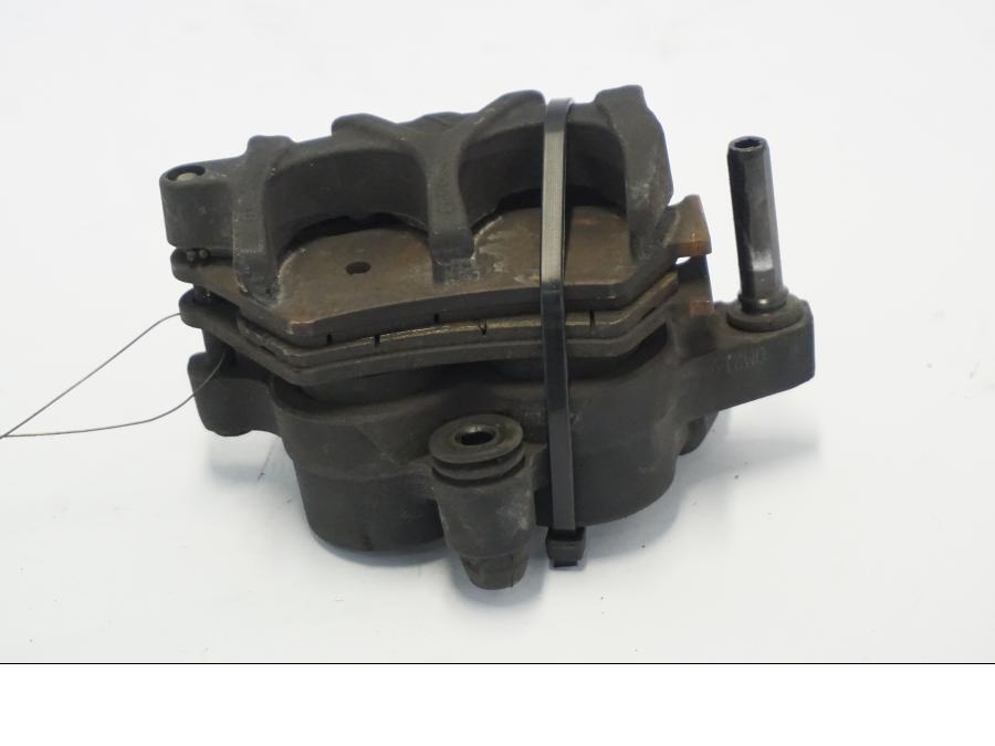 Baksidan på Bromsok från en BMW G 650 GS -2011 motorcykel.