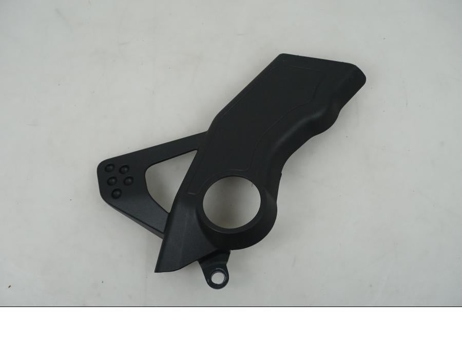 Framsidan på Ramskydd från en Ducati Desert X -2022 motorcykel.