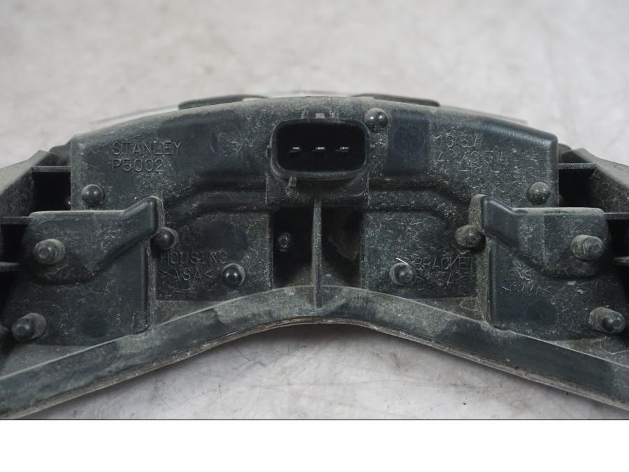 Snett uppifrån på Baklampa från en Kawasaki ZX-6R -2006 motorcykel.