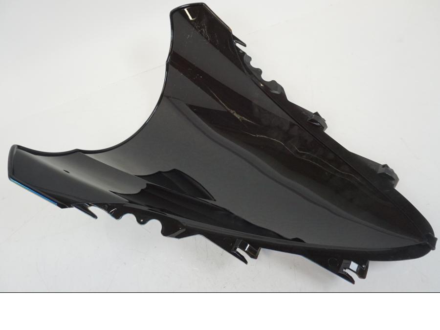 Extrabild1 på Vindruta från en Yamaha YZF 1000 R1 -2007 motorcykel.