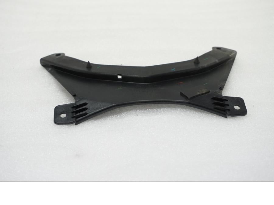 Höger sida på Bakvinge från en Suzuki GSX 1300 BK -2008 motorcykel.