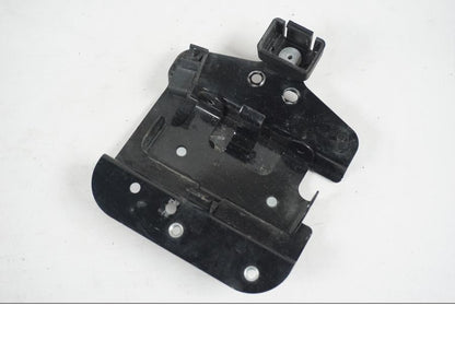 Snett uppifrån på Larm från en H-D Softail Standard FXST -2001 motorcykel.