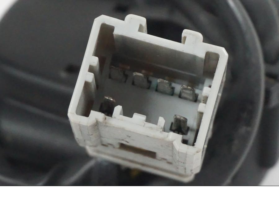 Vänster sida på Styrelreglage från en MV Agusta Dragster -2014 motorcykel.